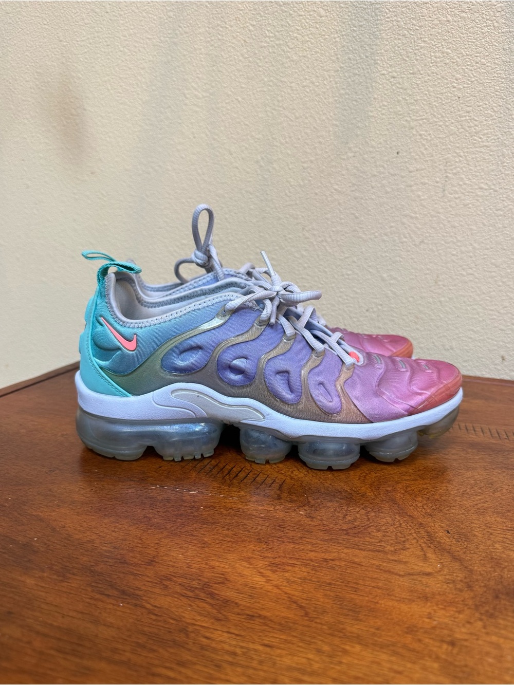 Nike Air VaporMax Plus Easter Size 8.5